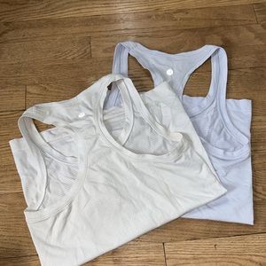 Set of 2 - Lululemon Tanks